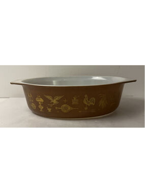 Vintage Pyrex Early American 045 2.5QT Oval Casserole Baking Dish Milk Glass